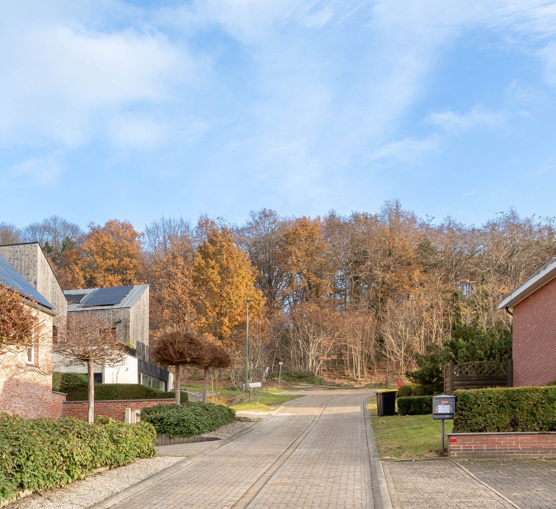 Knappe bouwgrond op residentiele locatie! foto 4