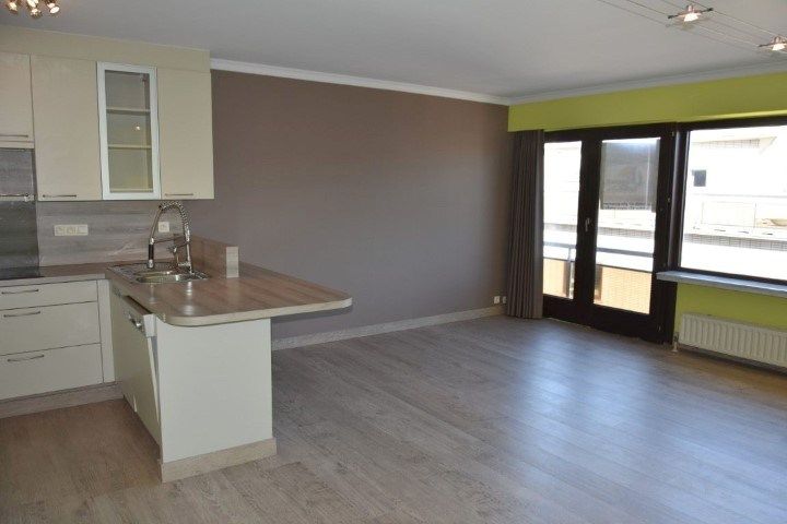 Centraal gelegen woonappartement foto 2