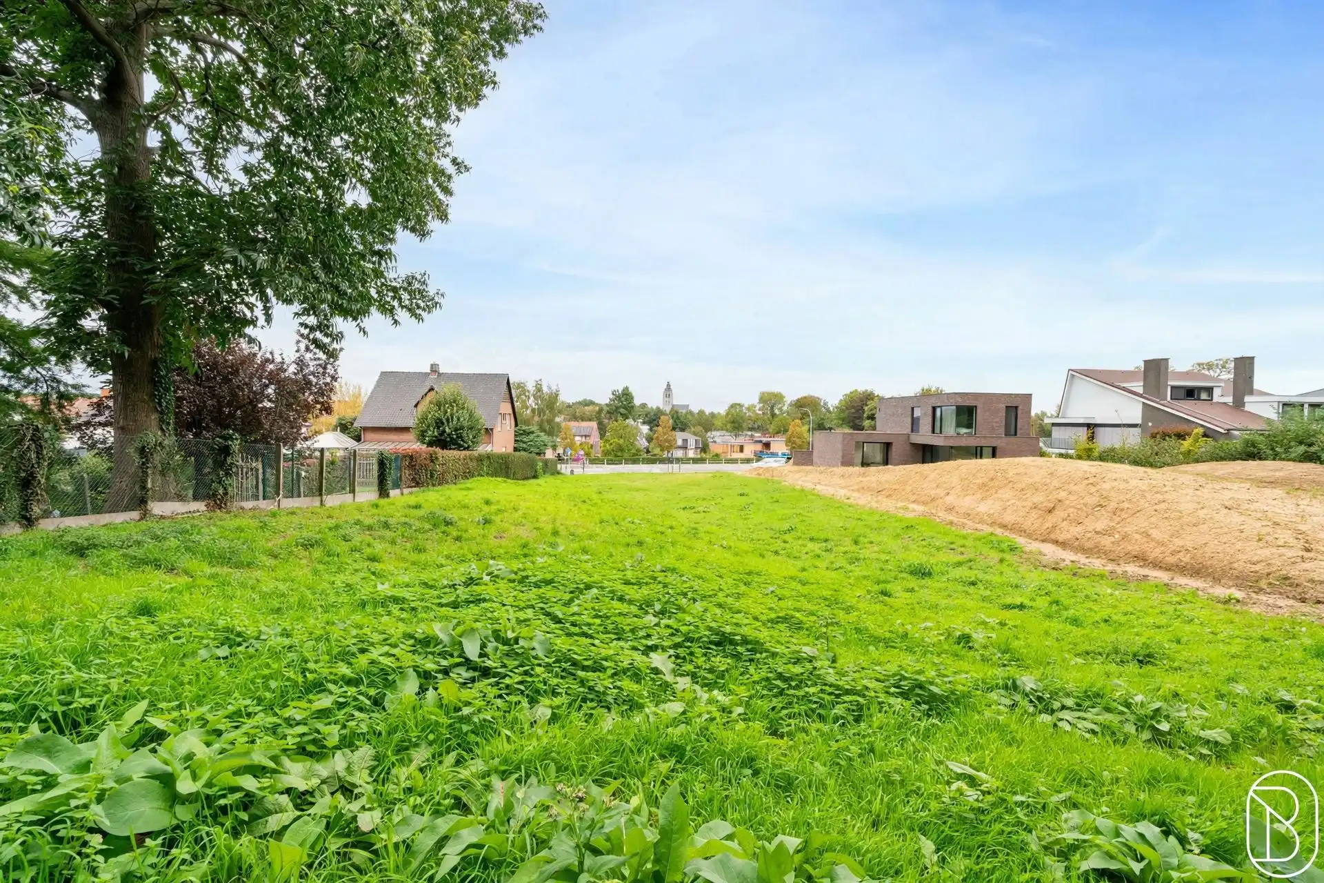 GOED en COMMERCIEEL gelegen BOUWGROND voor VILLA! foto 7