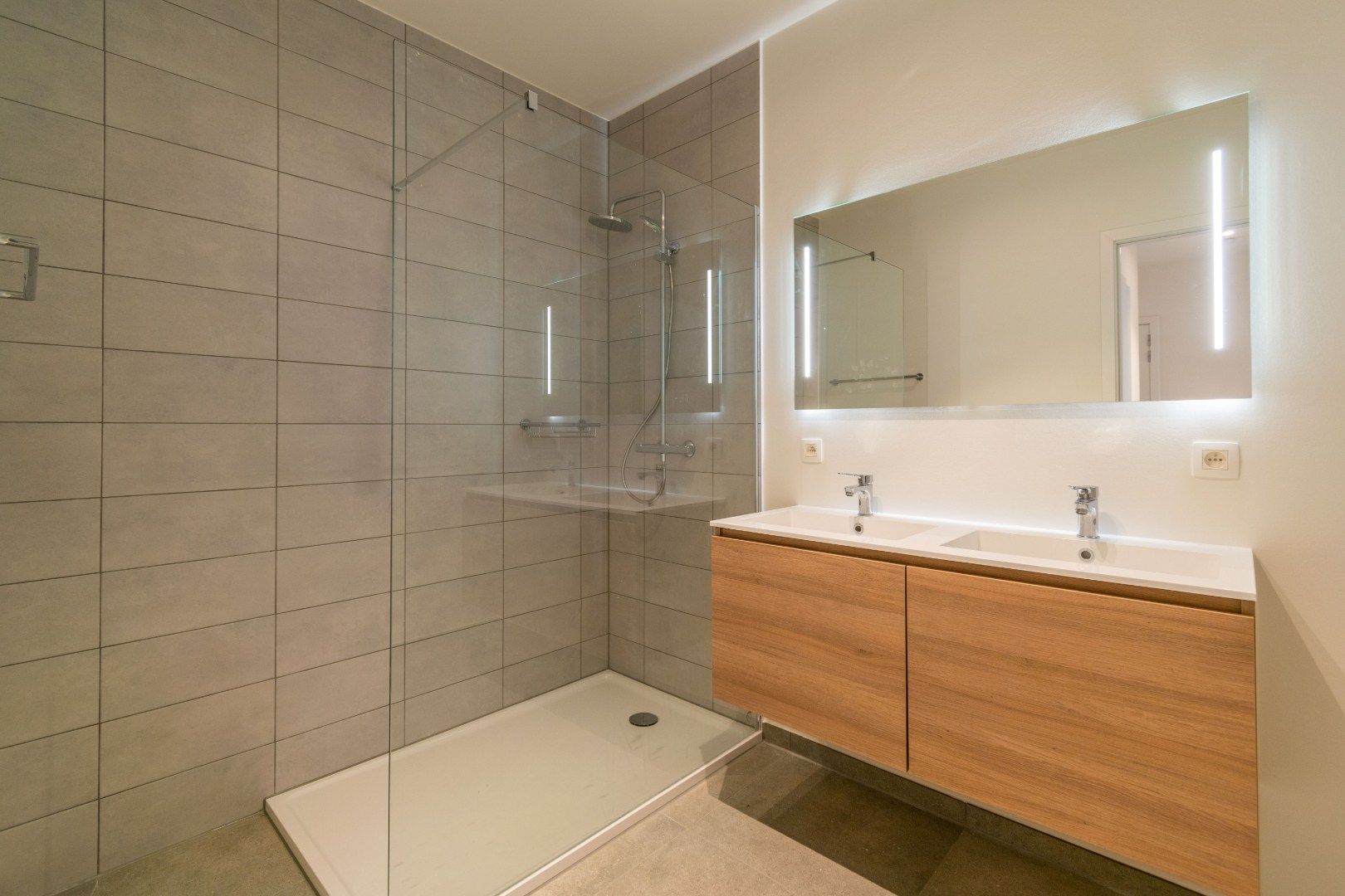 Een instapklaar nieuwbouwappartement te Halle! foto 19