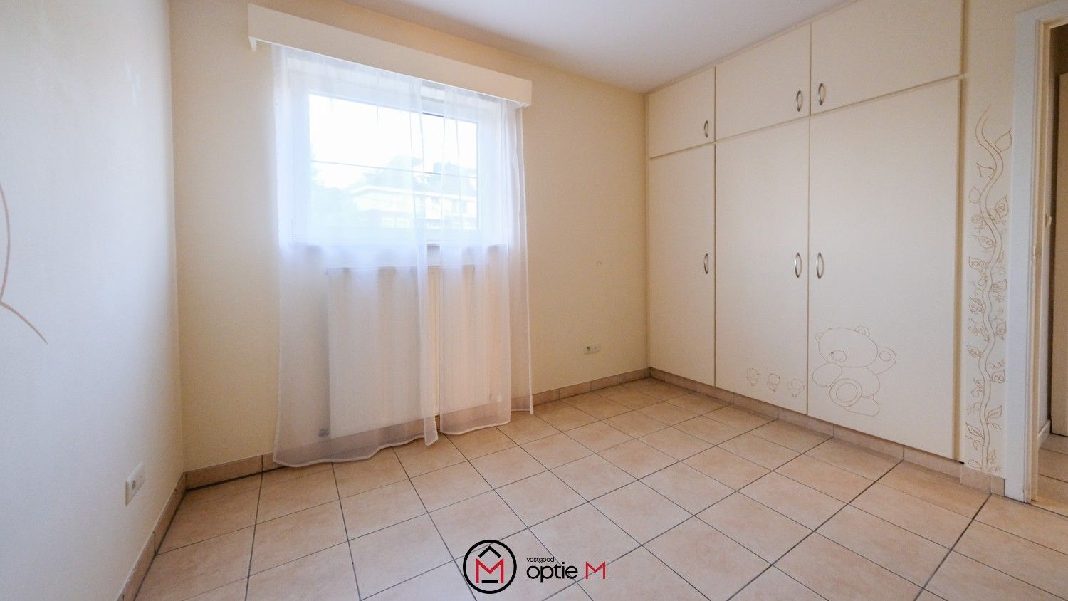 Investeringspand met handelsruimte en appartement in Merem Bilzen foto 22