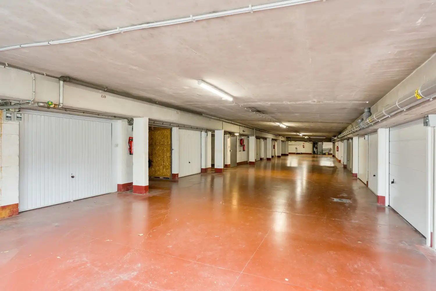 Appartement met garage en kelder op gunstige locatie! foto 21