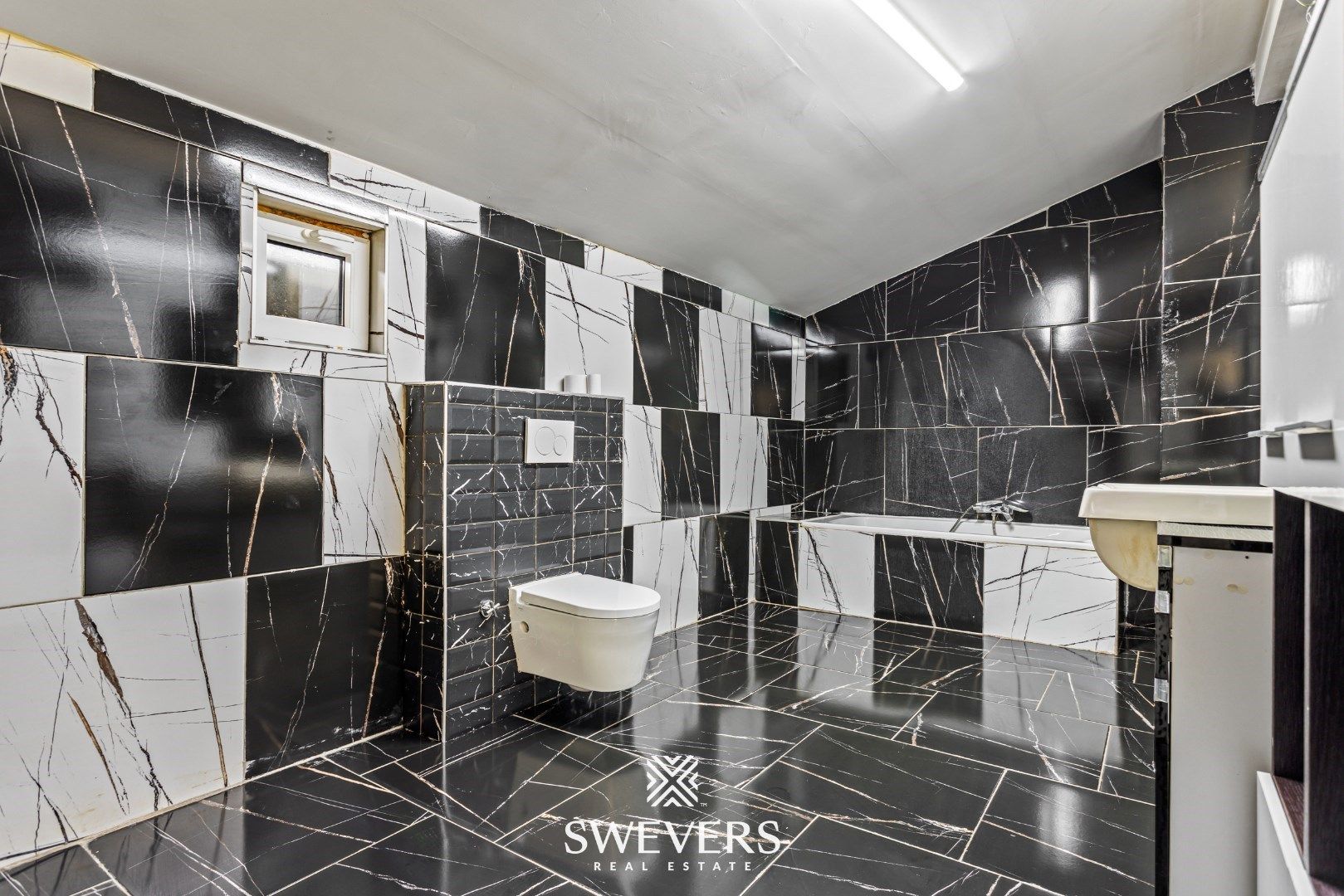 Instapklare, recent gerenoveerde gezinswoning in Beverlo foto 13