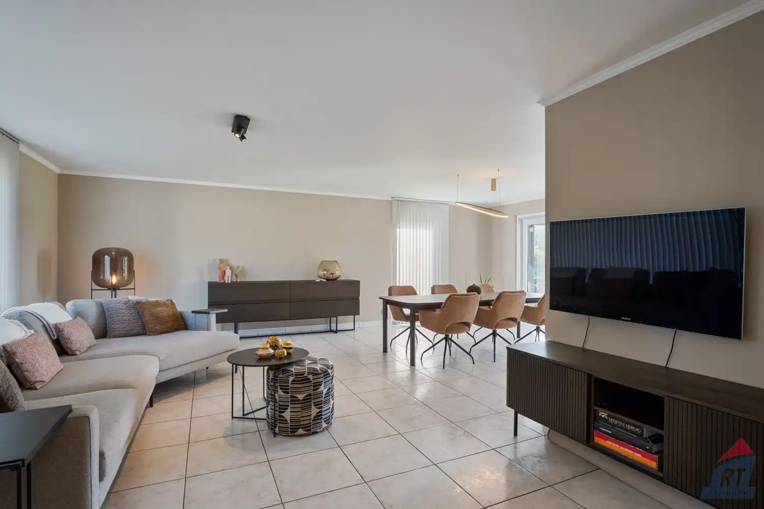 Ruime gelijkvloerse woning op een prachtig perceel van 35a 50ca met weide en stal in Alken foto 3
