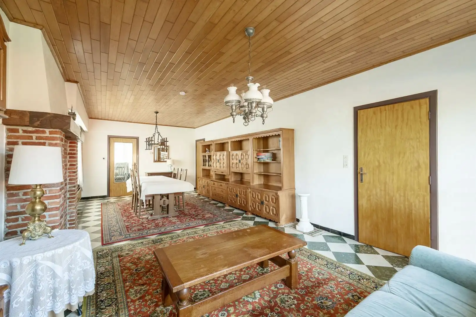 Toffe woning op ruim perceel! foto 8