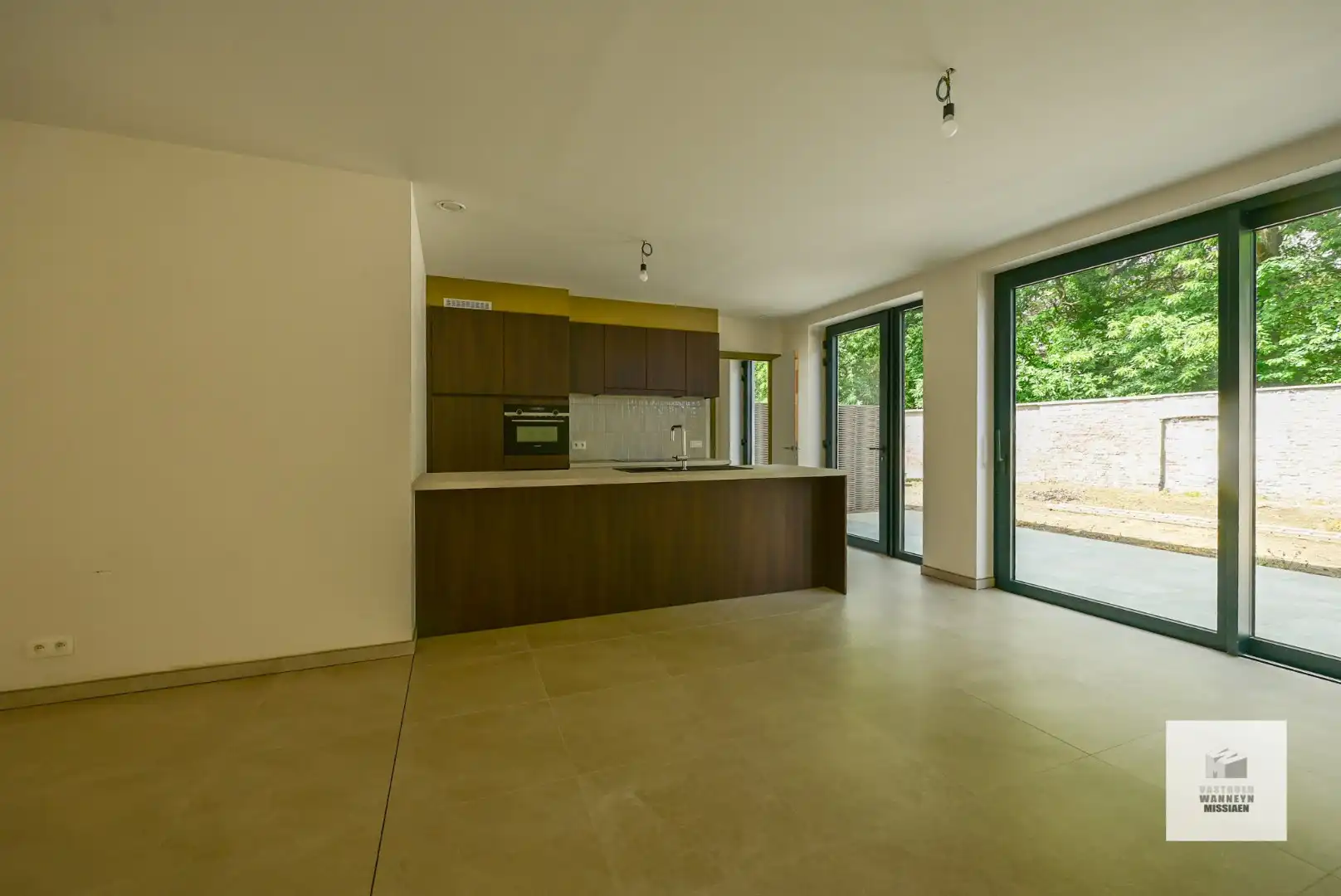 Moderne en energiezuinig nieuwbouw met 4 slaapkamers, tuin en garage foto 7