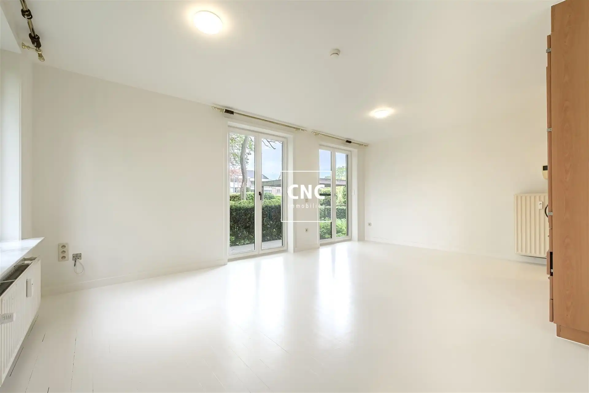 Serviceflat met terras en open zicht op groen & water-Brugge foto 4
