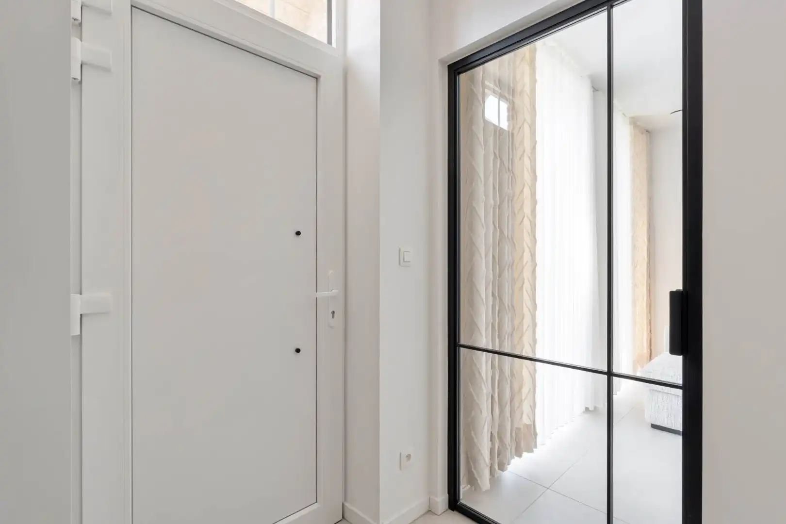 Moderne nieuwbouwwoning, 5 slpk, op een perceel van 4a31ca. foto 3