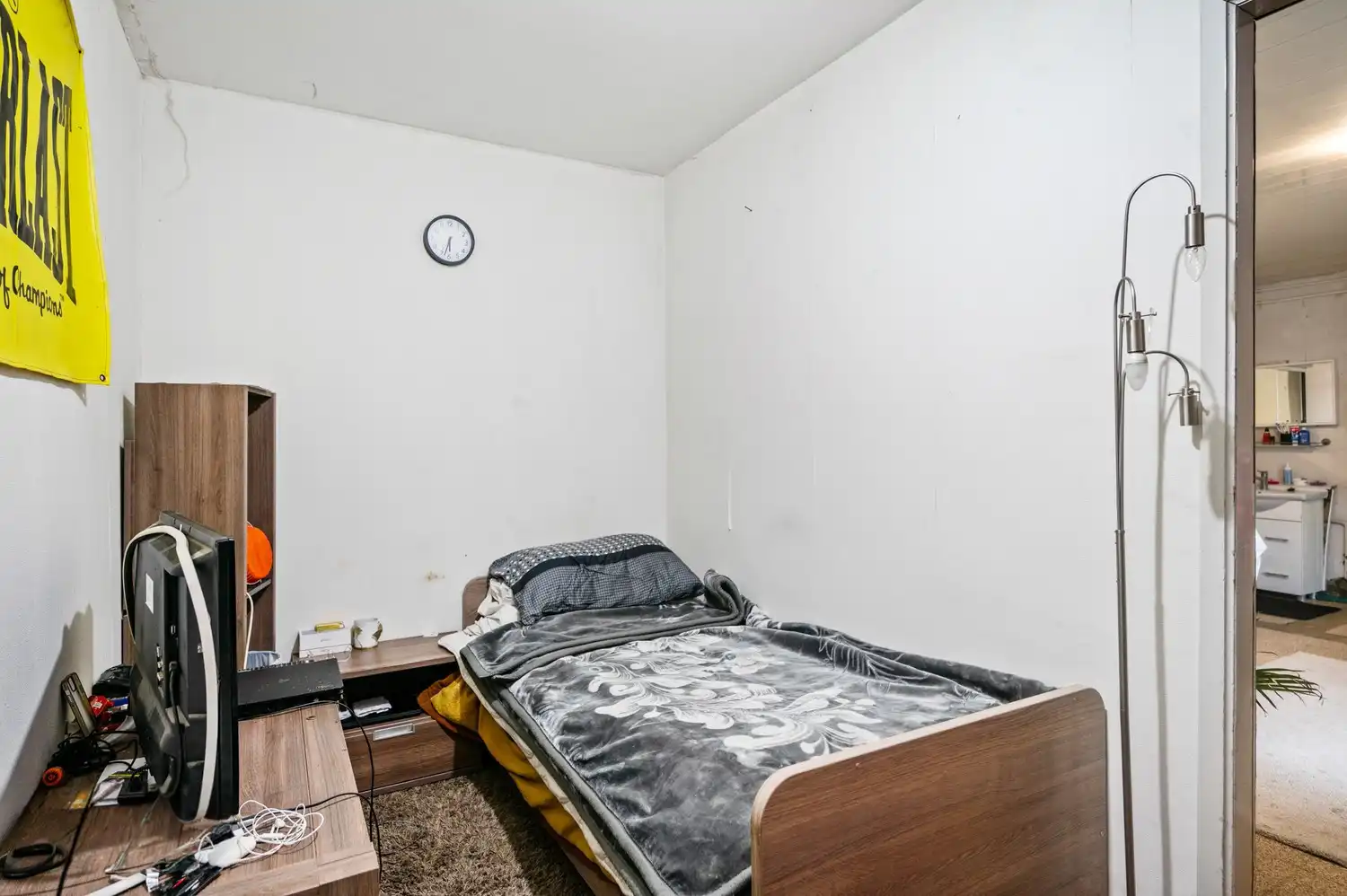 Ruime woning met 3 slpkrs foto 13