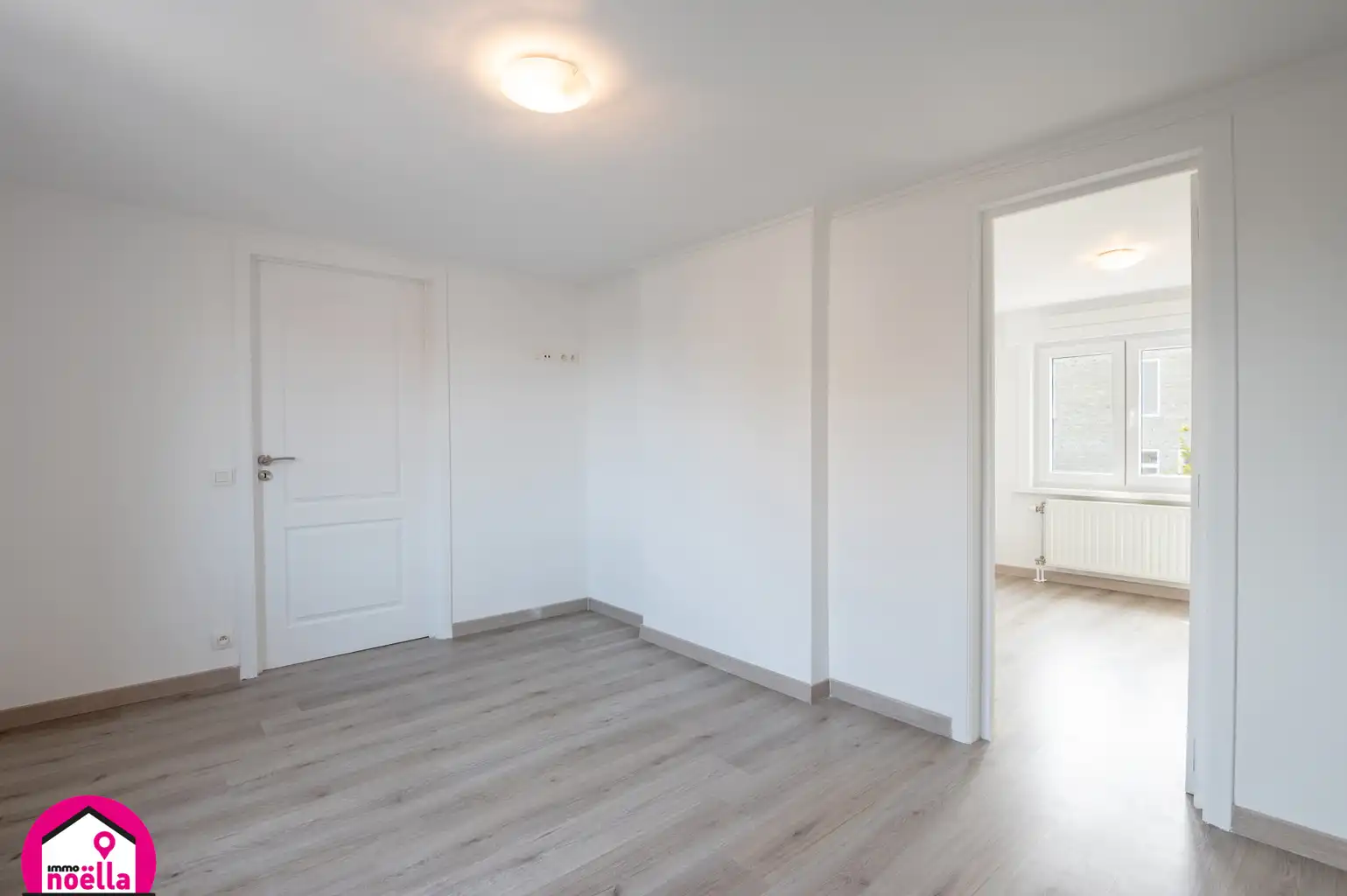 Half open bebouwing met garage en berging foto 29