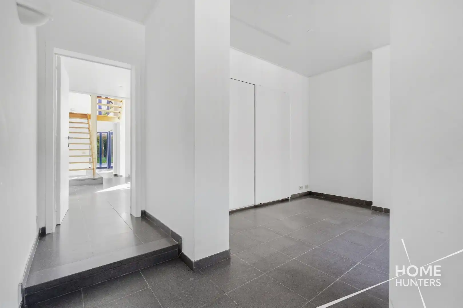 Ruime instapklare stadswoning met 3 slpks, tuin en EPC B foto 5
