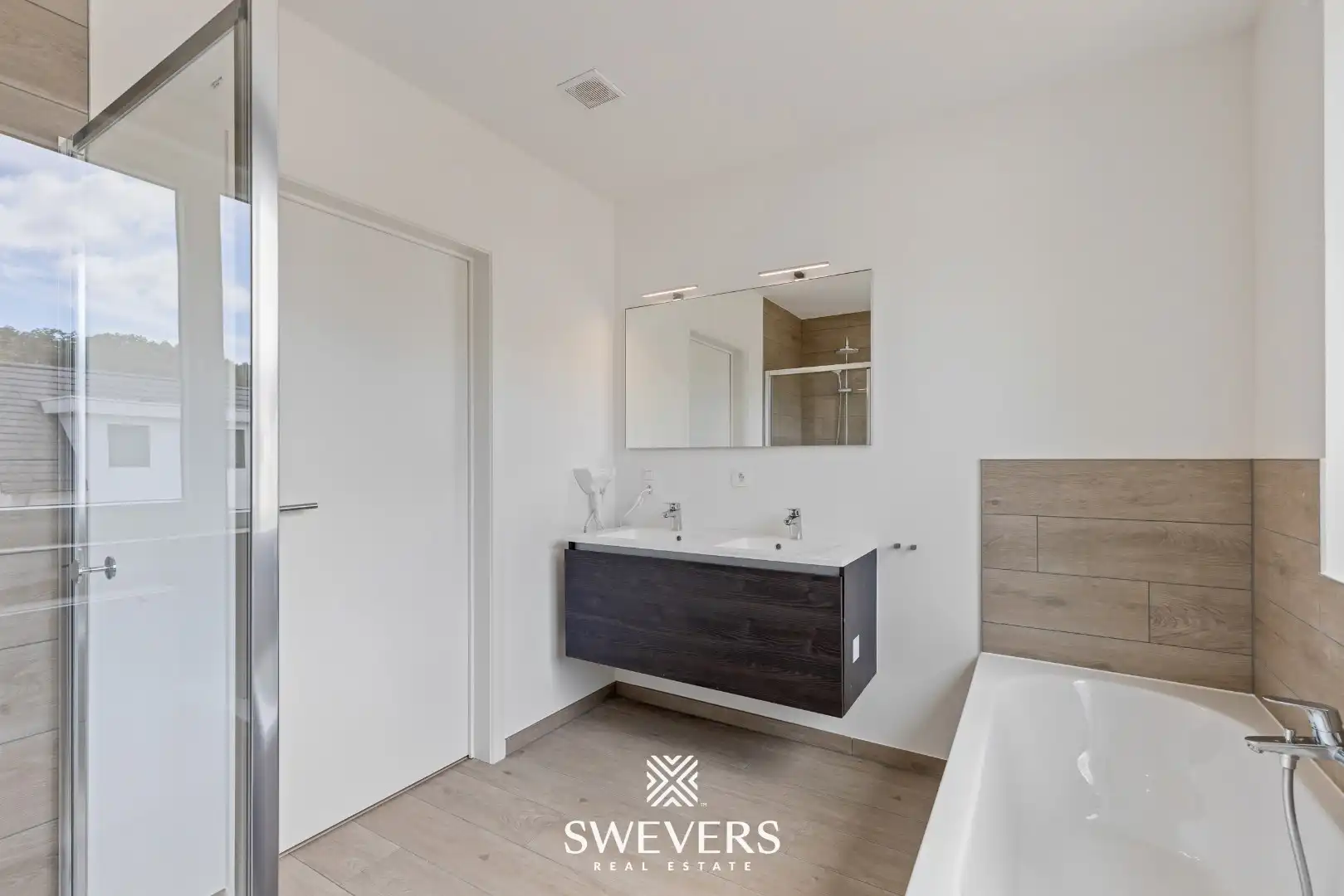 Zorgeloos investeren – Luxueuze nieuwbouwvakantiewoning te Landal Mooi Zutendaal foto 17