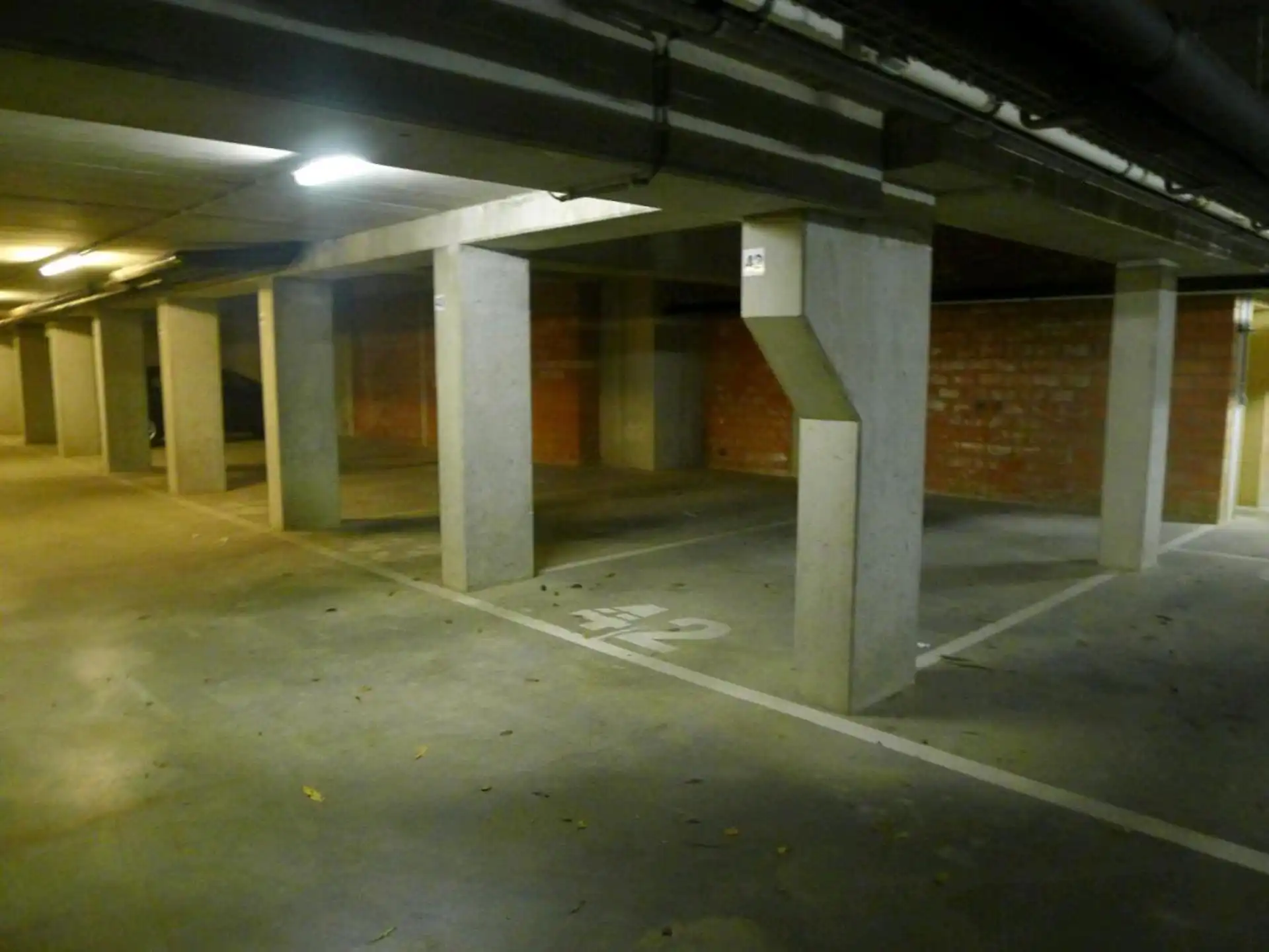 40 ondergrondse autostandplaatsen te Sint-Kruis foto 7