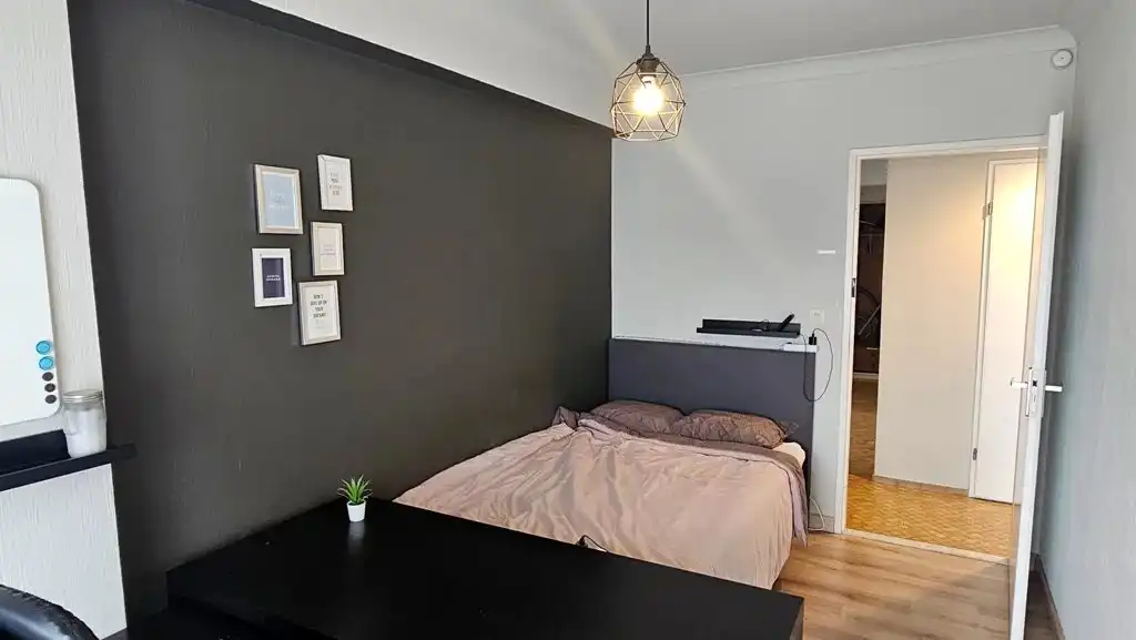 Instapklaar appartement met 2 + 1 slaapkamers. foto 6