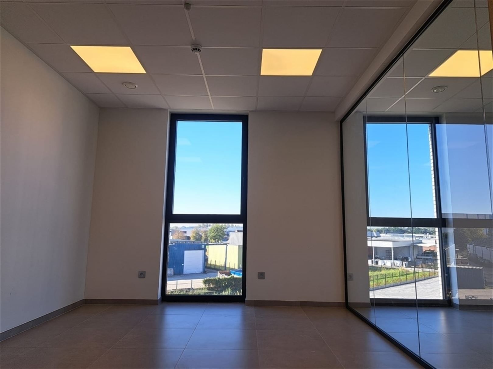nieuwbouwkantoren met vlotte bereikbaarheid foto 7