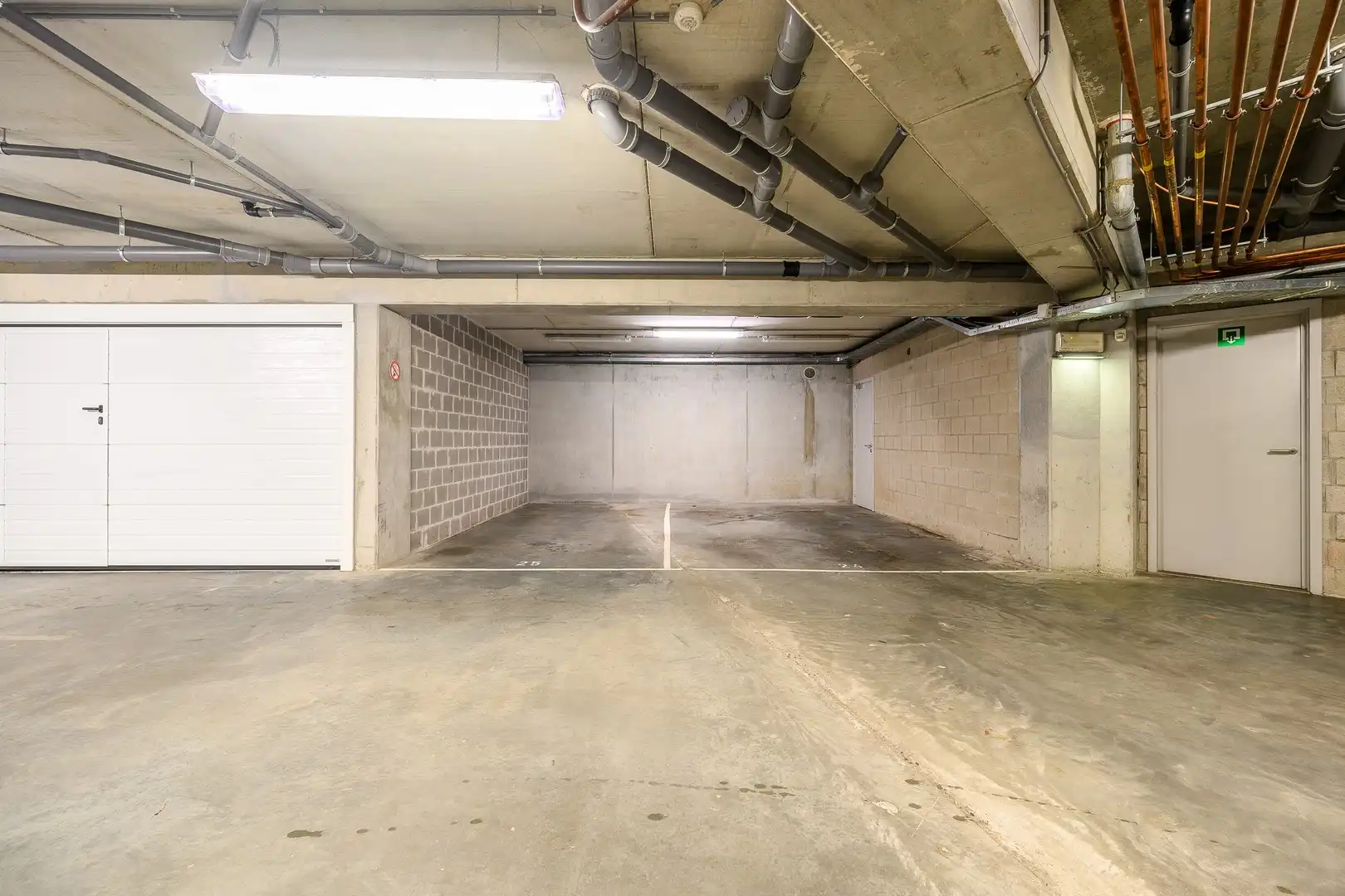 Prachtig duplex appartement met 3 slaapkamers, 3 terrassen en 2 autostaanplaatsen foto 25