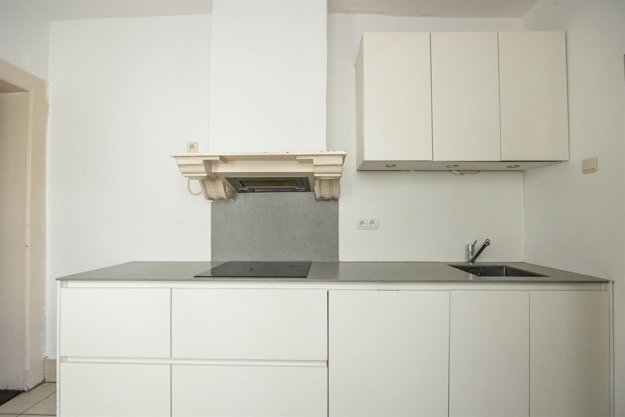 Op te frissen arbeiderswoning op TOPlocatie foto 6