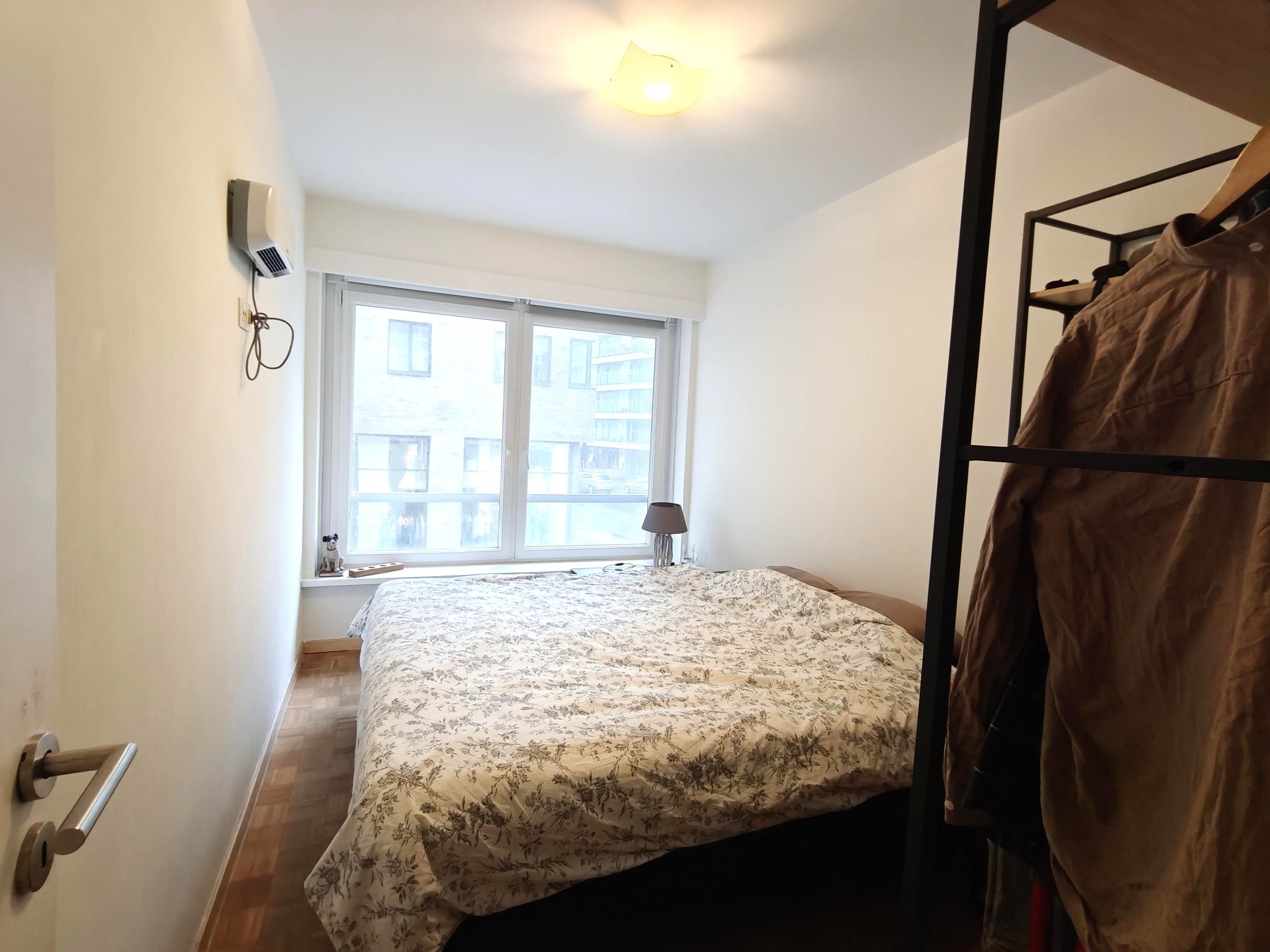 Handelspand met woonst (2-SLPK appartement) ! Hartje Oostende! foto 15