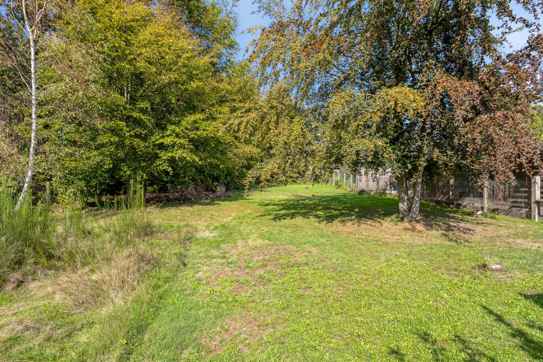 Ruime, energiezuinige gezinswoning met prachtige tuin foto 27