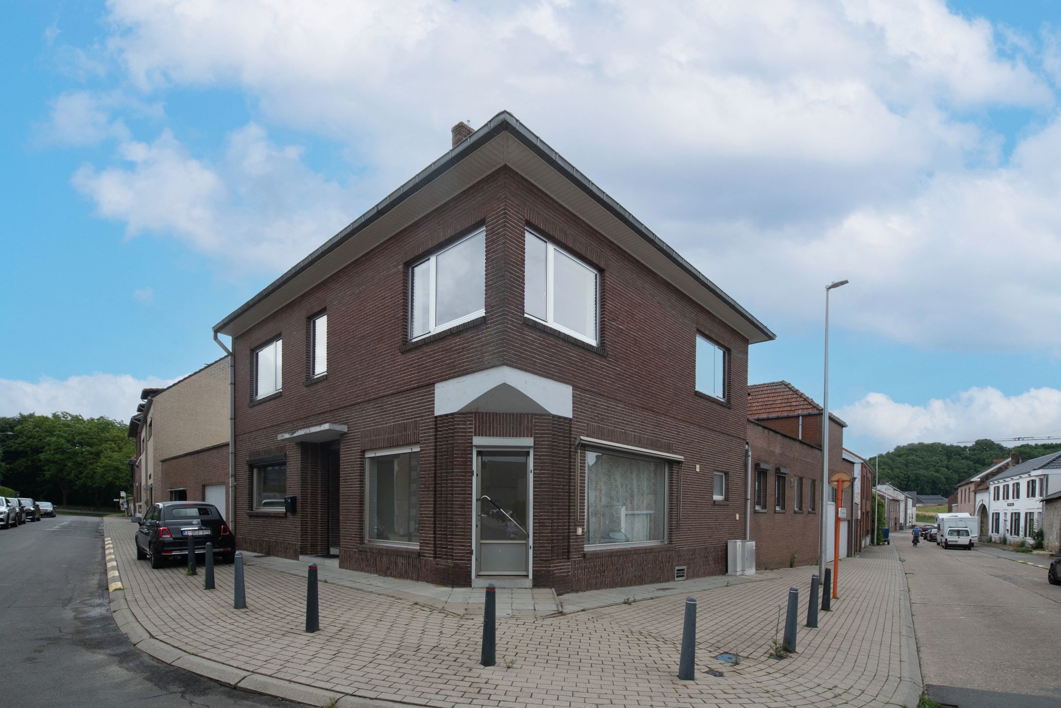Studio vlakbij Maastricht foto {{pictureIndex}}
