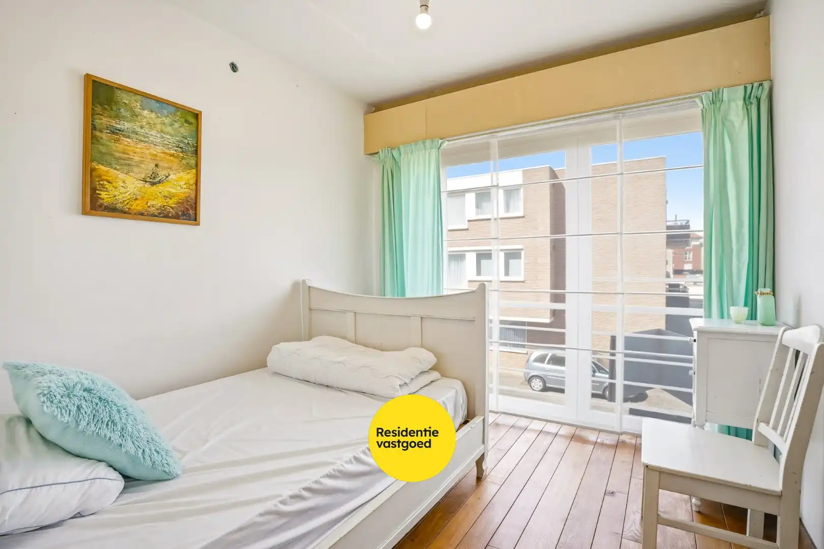 Instapklaar en lichtrijk 3-slaapkamerappartement (109 m²) met terras en privé-parkeerplaats te Oostduinkerke.  foto 10