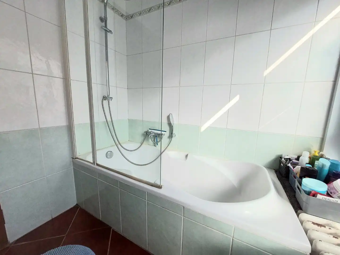 Appartement met terras en garage foto 8