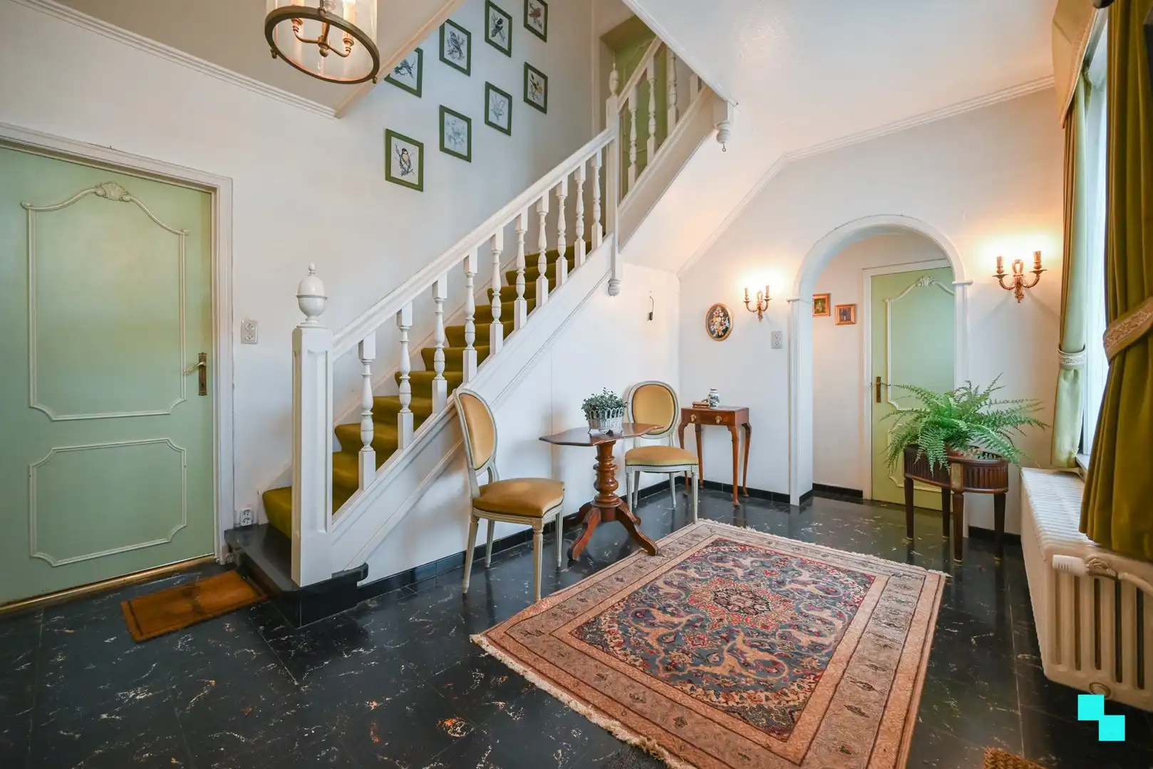 Karaktervolle villa met zonnige tuin/bijgebouw en unieke charme foto 3