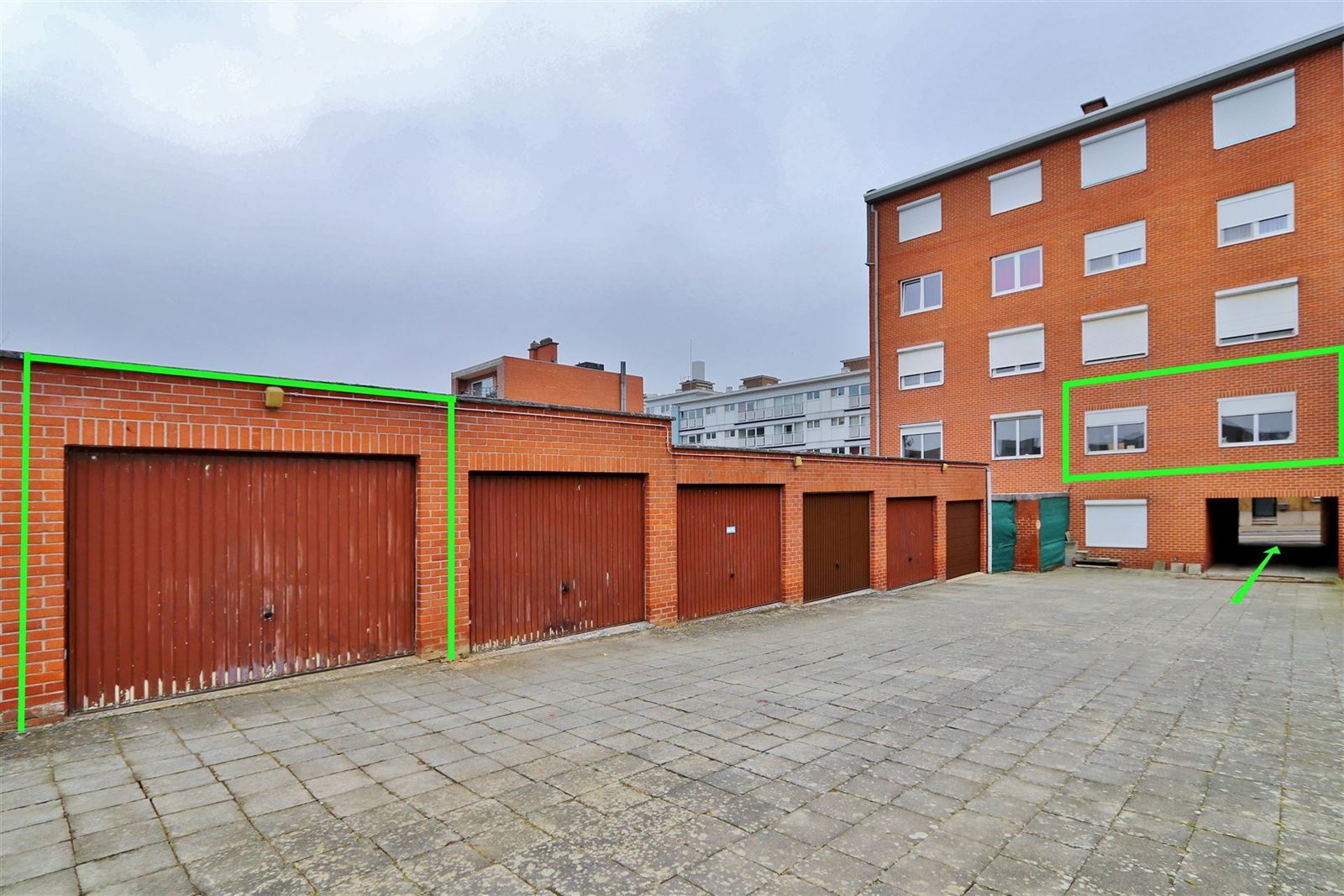 Ideaal gelegen appartement met 2 slaapkamers en garagebox foto 2