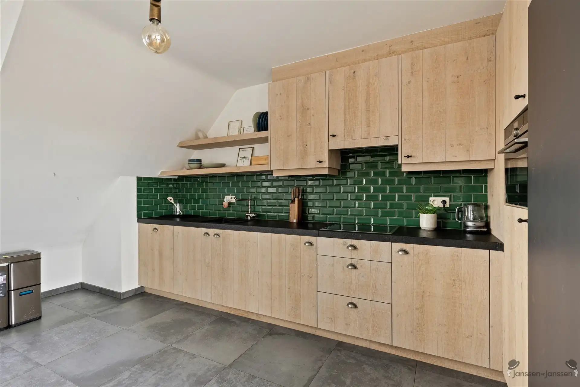 Ruim nieuwbouw appartement met 2 slaapkamers (bemeubeld)  foto 6