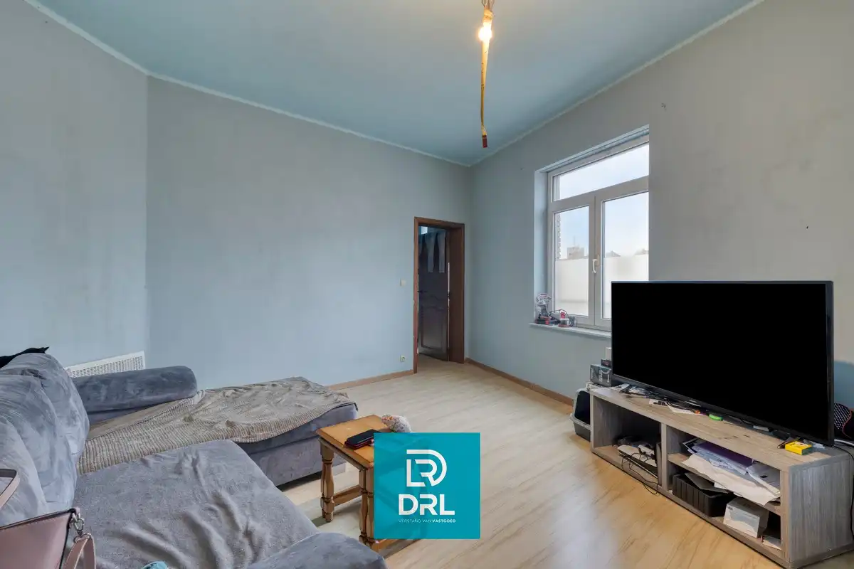 HANDELSHUIS met 2 APPARTEMENTEN te OOSTENDE foto 12