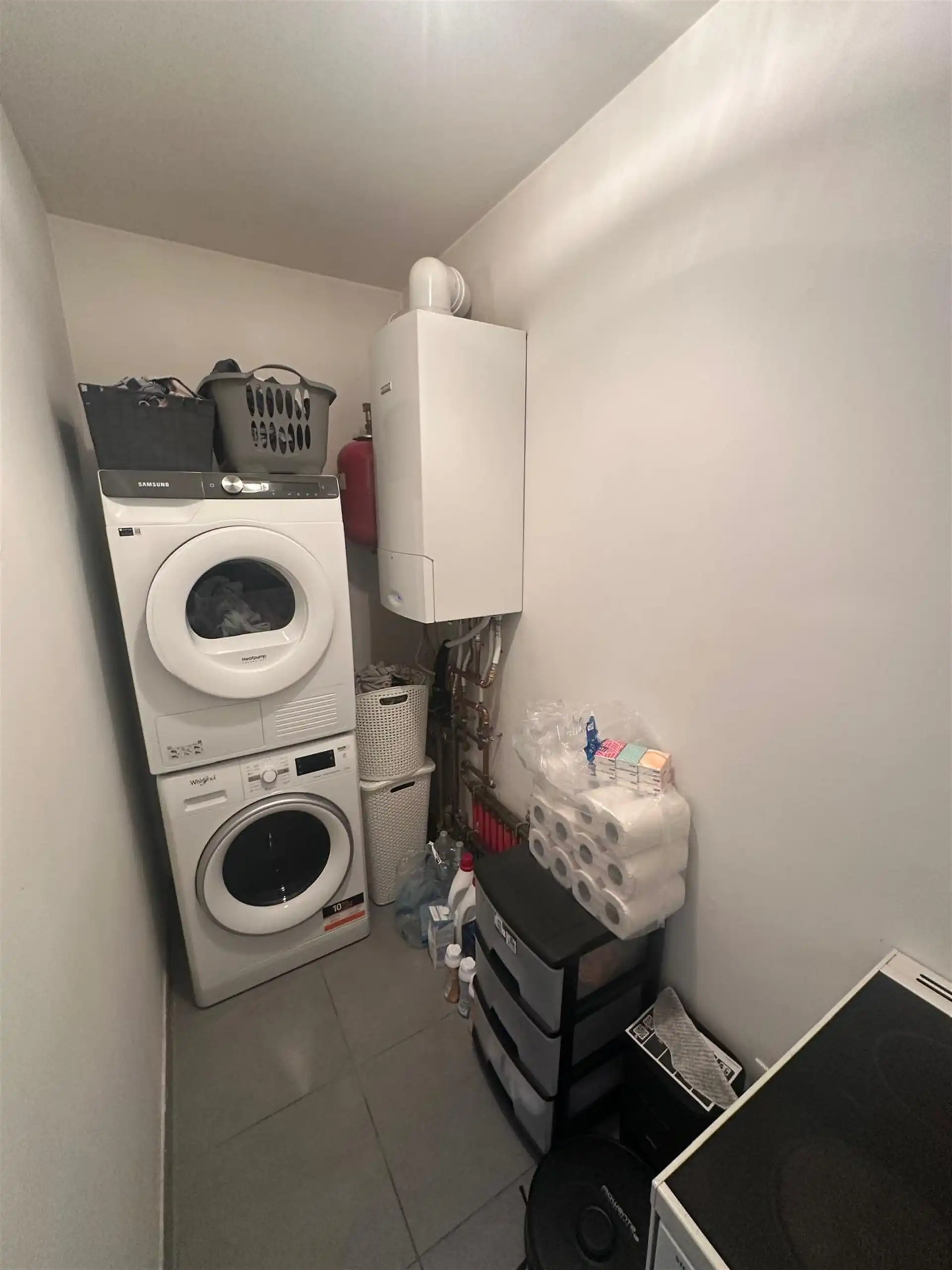 Ruim appartement met 2 slaapkamers en garage foto 11