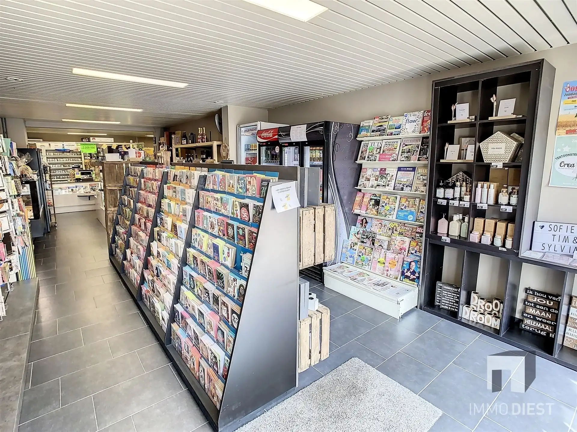 Winkel + duplexappartement met reuze terras foto 11