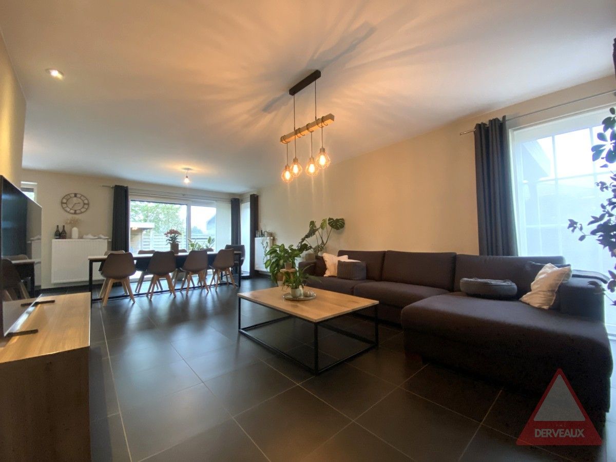 Moorslede – Instapklare woning met carport en tuin foto 4