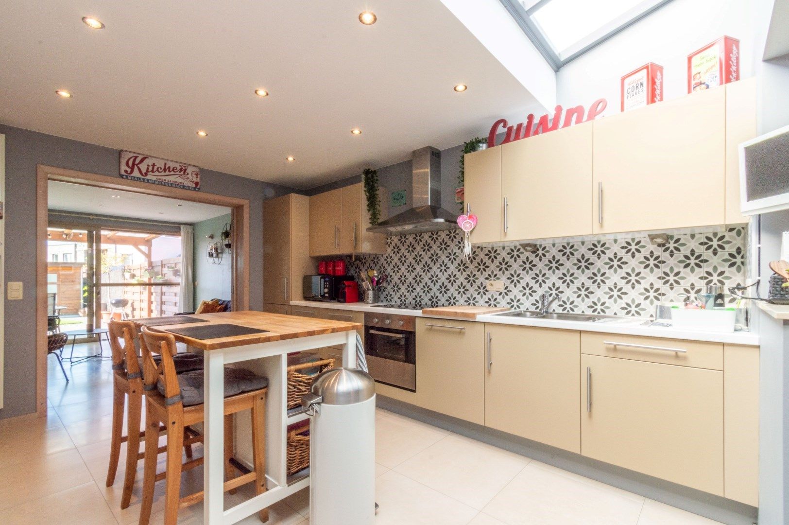 VOLLEDIG INSTAPKLARE + ENERGIEZUINIGE WONING ! foto 6