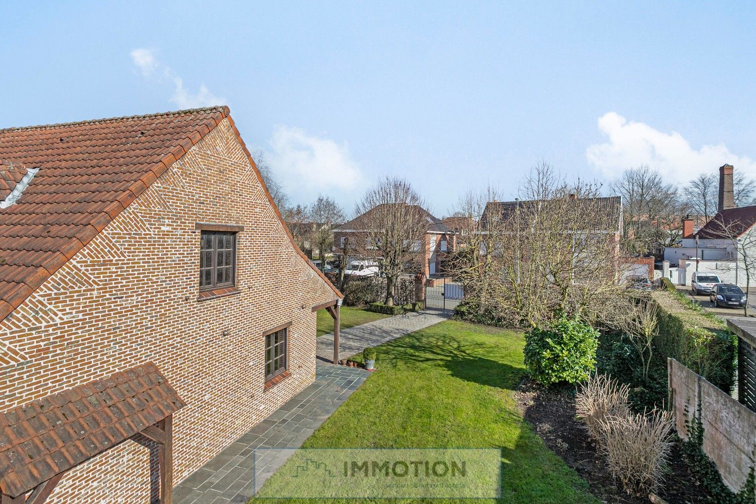 Unieke burgerwoning met bijgebouw en tuin foto 25