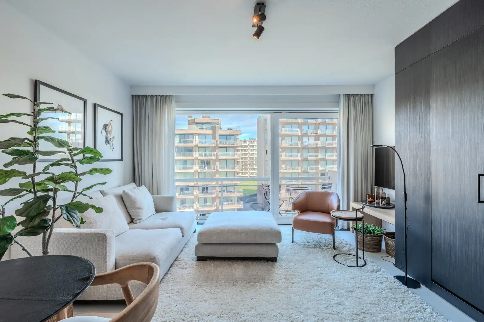 Goed gelegen en gerennoveerd studio te Nieuwpoort-bad! foto 4