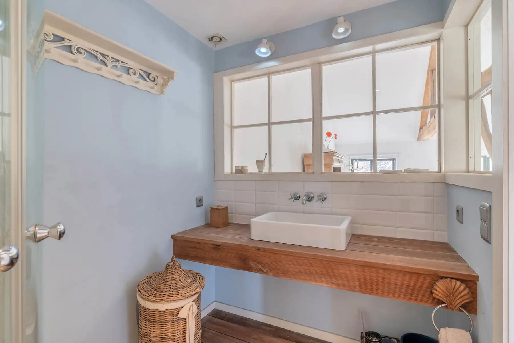 Karaktervolle gerenoveerde woning te Hoegaarden. foto 14