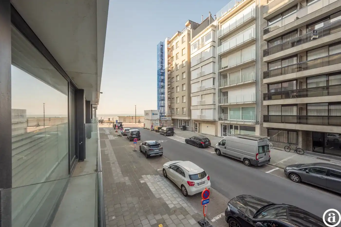 Charmante studio met zijdelings zeezicht in Knokke foto 9