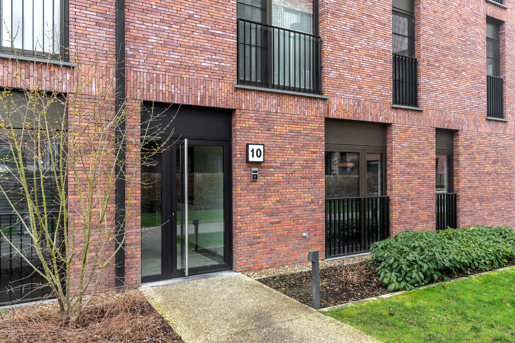 Recent gelijkvloersappartement met 3 slaapkmrs & staanplaats foto 29