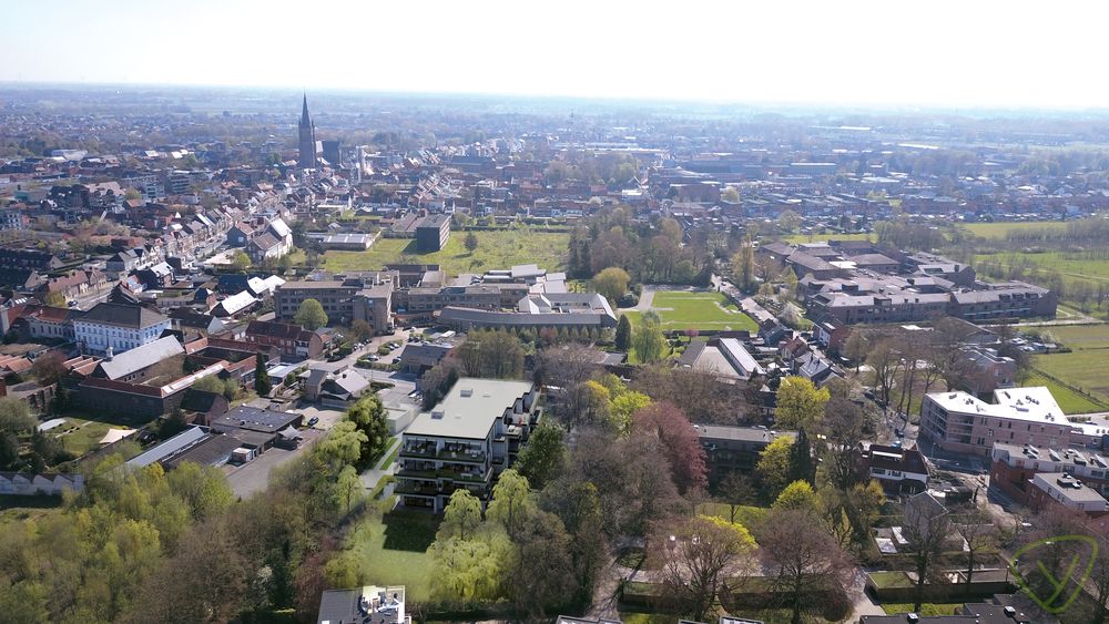 Residentie Klarenhof te Eeklo! foto {{pictureIndex}}