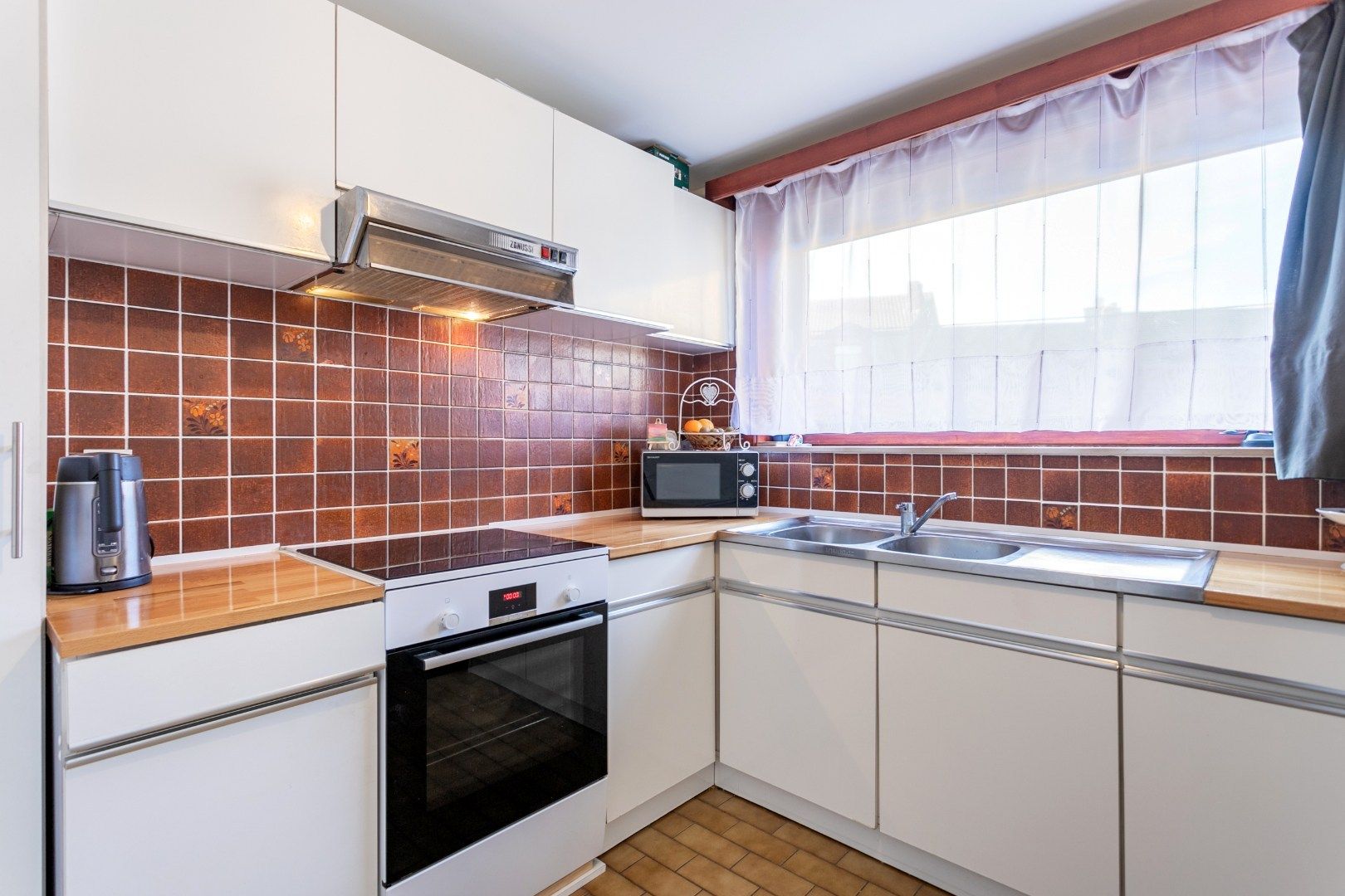 Opbrengsteigendom met twee ruime duplexappartementen  foto 19