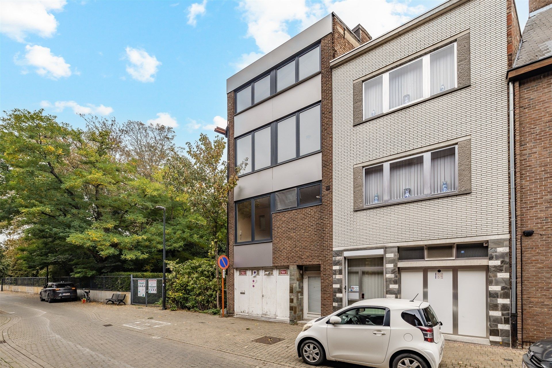 Ruime stadswoning met 4 slaapkamers en tuin foto 21