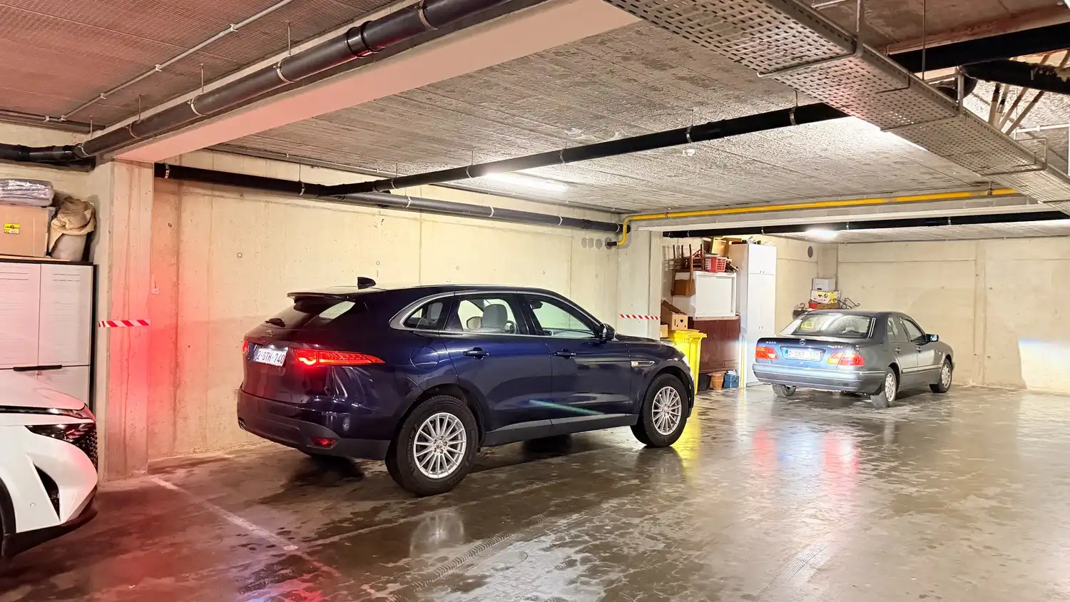 2 staanplaatsen beschikbaar: Veilig parkeren aan scherpe prijs foto 17