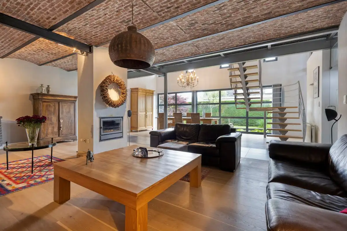 Karaktervolle viergevel woning op 24 are in Grimbergen – wonen en werken op toplocatie foto 8