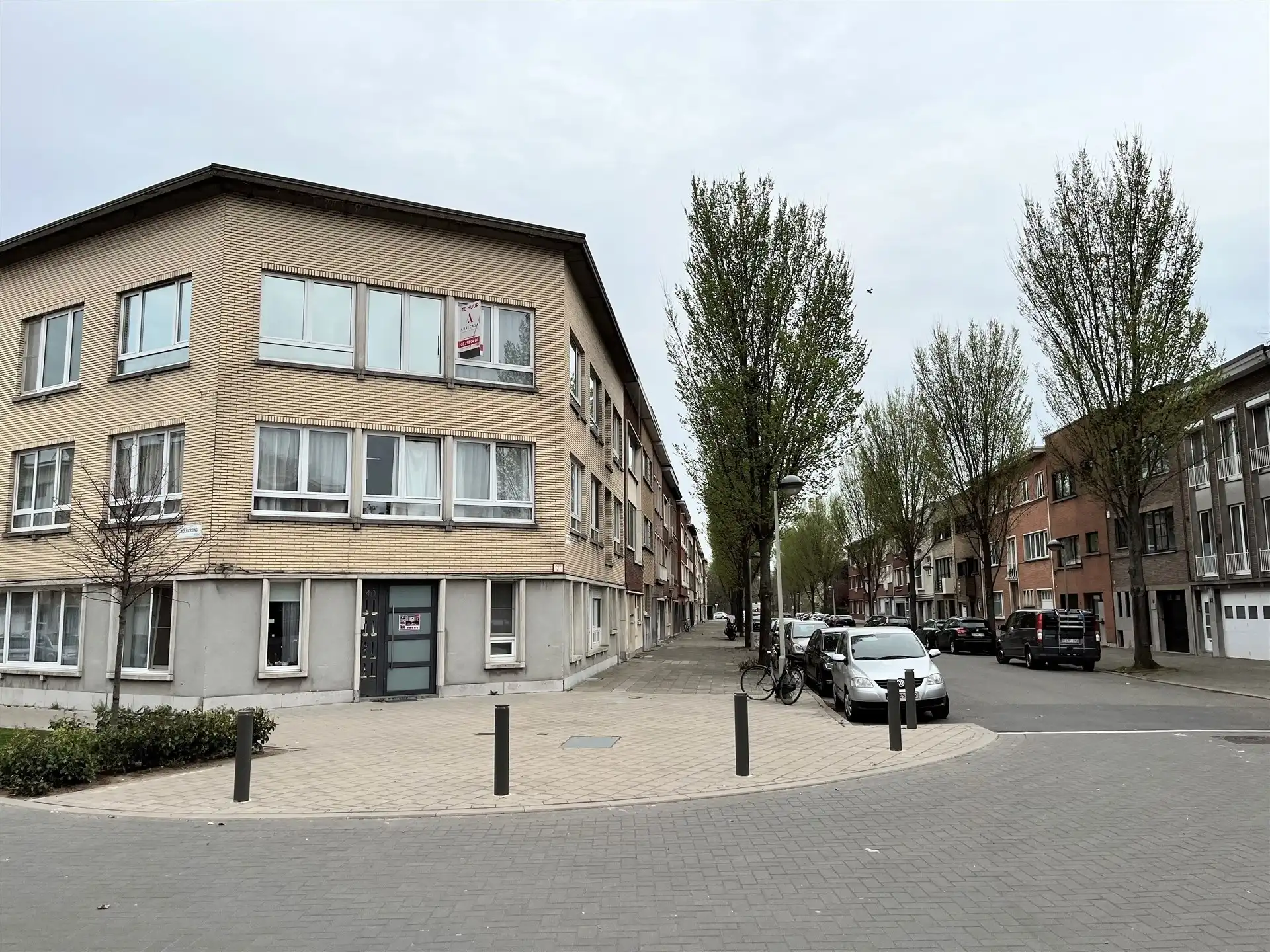 Gemeubeld appartement op topligging! foto 10