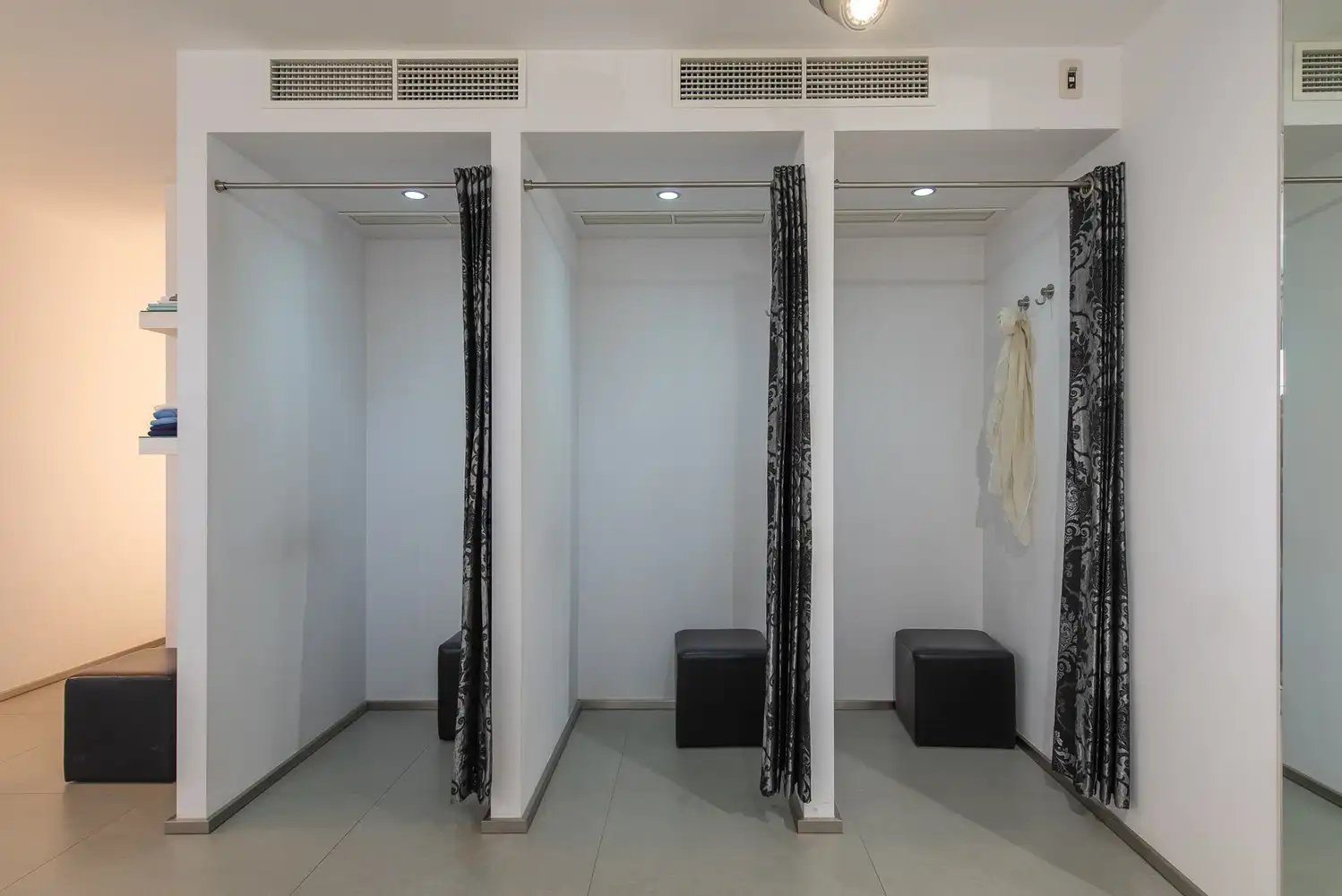 Handelspand in het Centrum van Genk foto 9