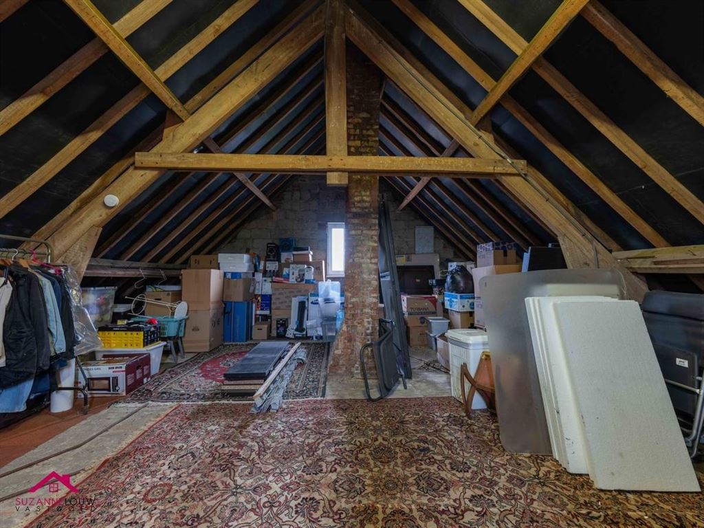 Vrijstaande woning op ruim perceel foto 34