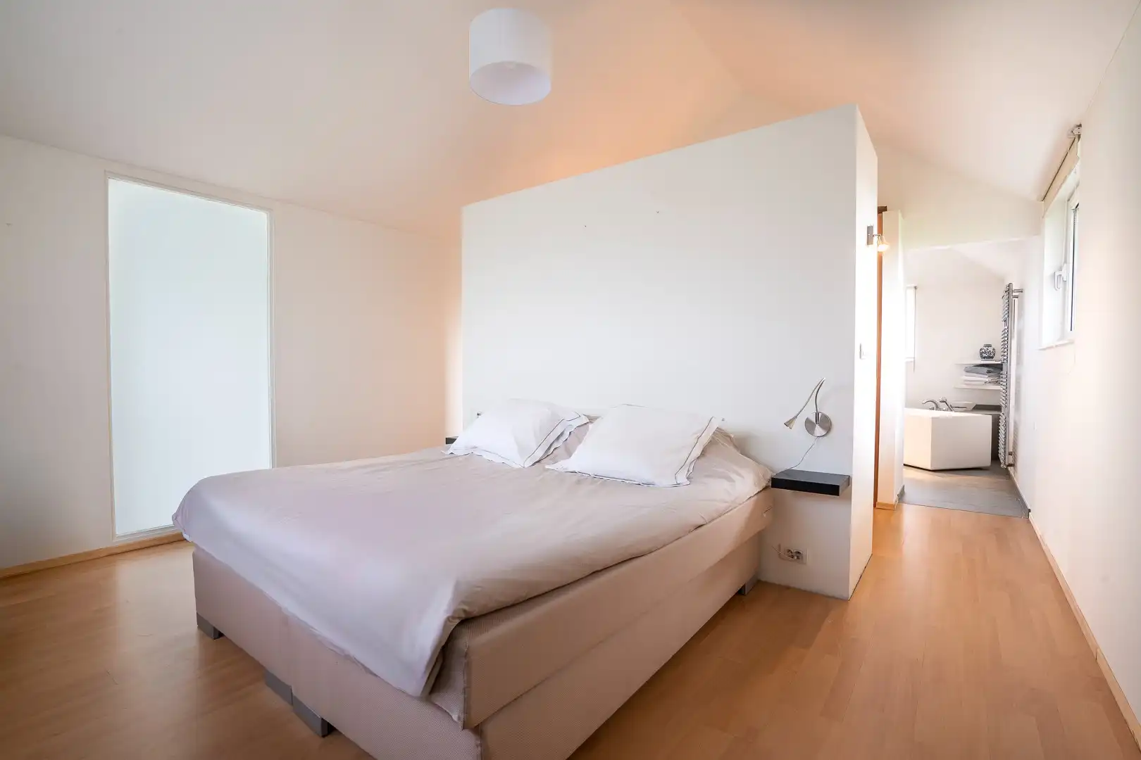 Uitzonderlijke villa van 320 m² gelegen in het pittoreske Leut, op een boogscheut van de Maas! foto 19