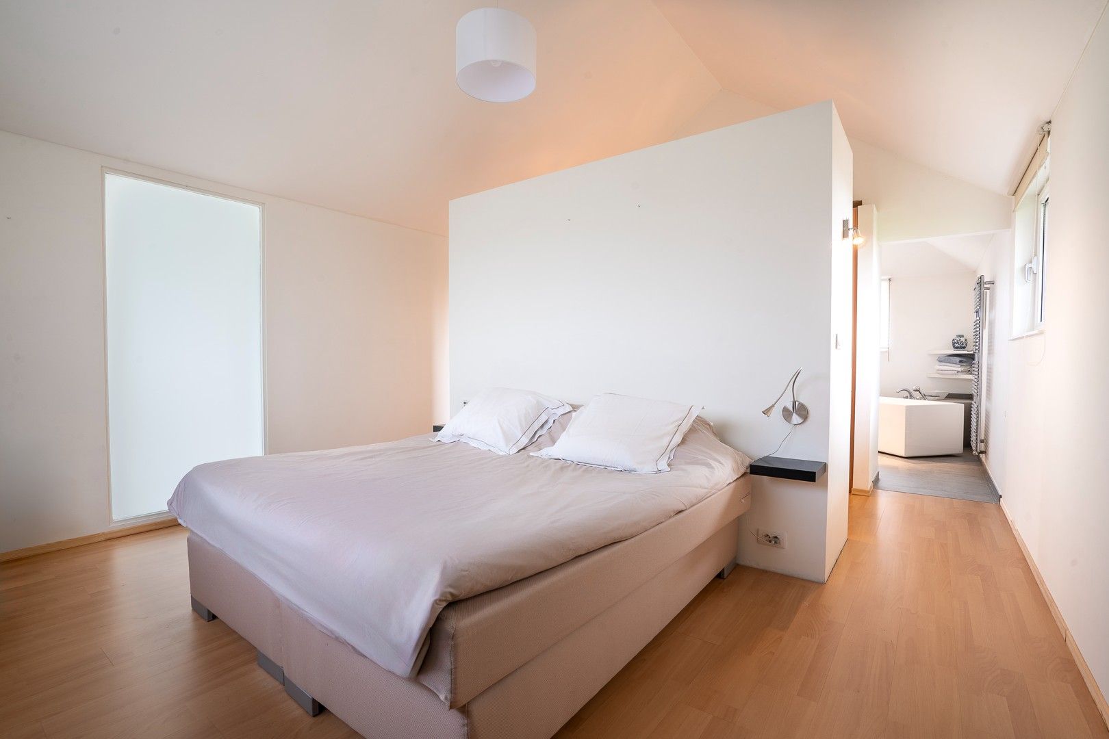 Uitzonderlijke villa van 320 m² gelegen in het pittoreske Leut, op een boogscheut van de Maas! foto 19