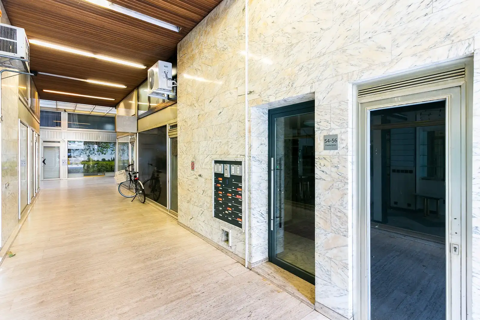 Gemeubeld appartement op centrale locatie! foto 28